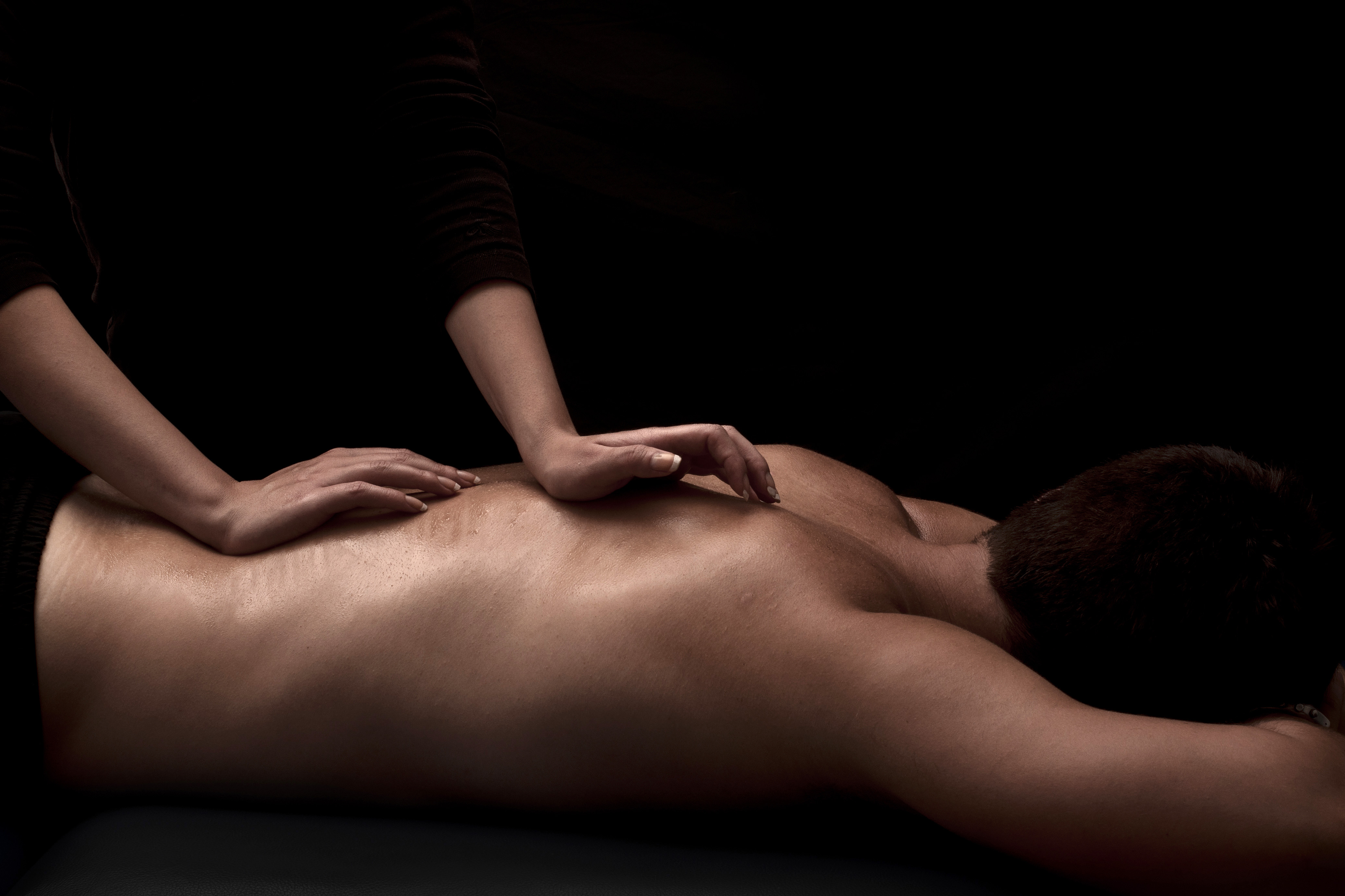 arturo enriquez add happy ending massage los angeles photo