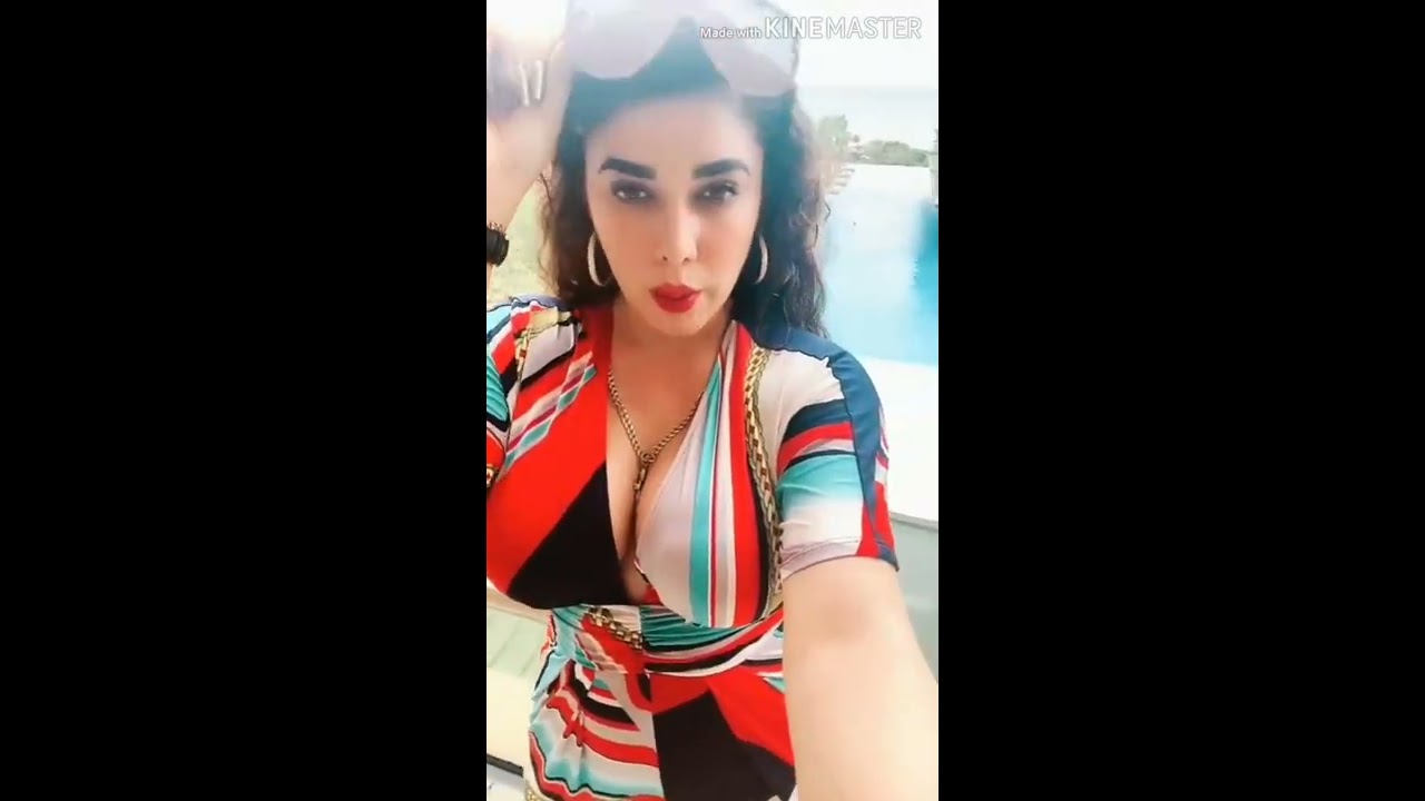 christina blassingame recommends big boobs bouncing compilation pic