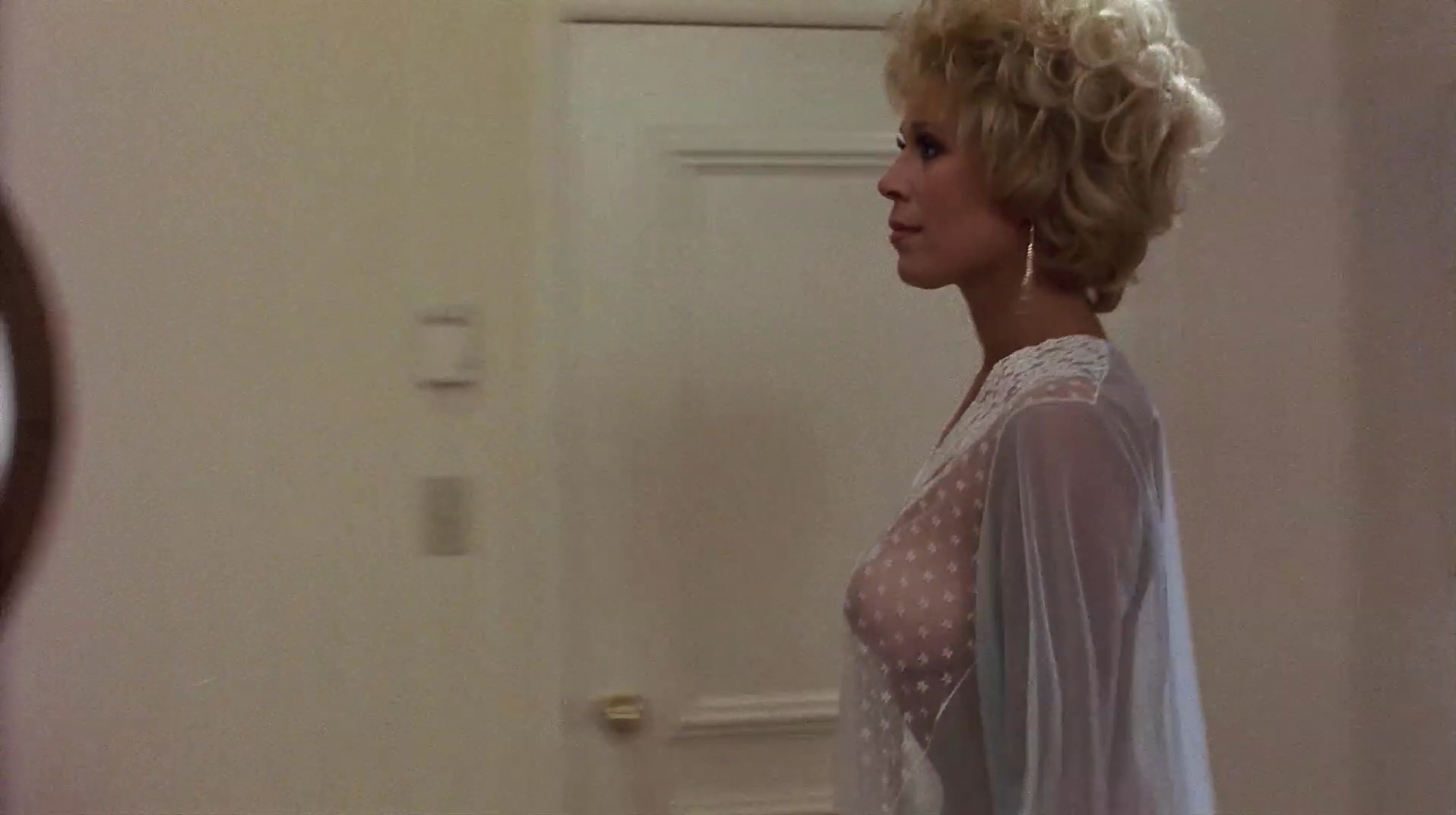 carmael love recommends Leslie Easterbrook Nude