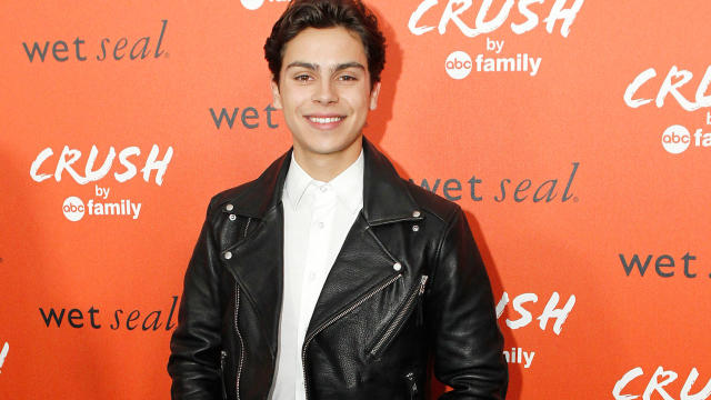 Jake T Austin Dui topless magician