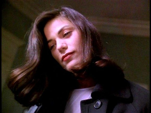 aurelio saavedra recommends Linda Fiorentino Sexy