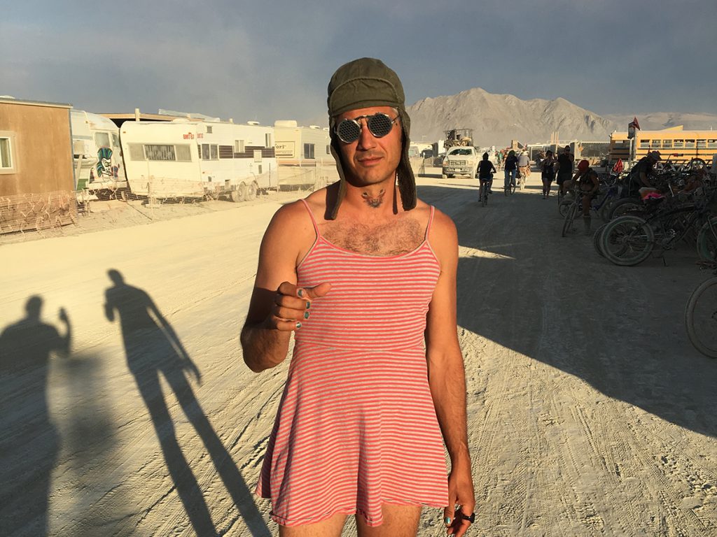 arizza zapanta share burning man bj photos