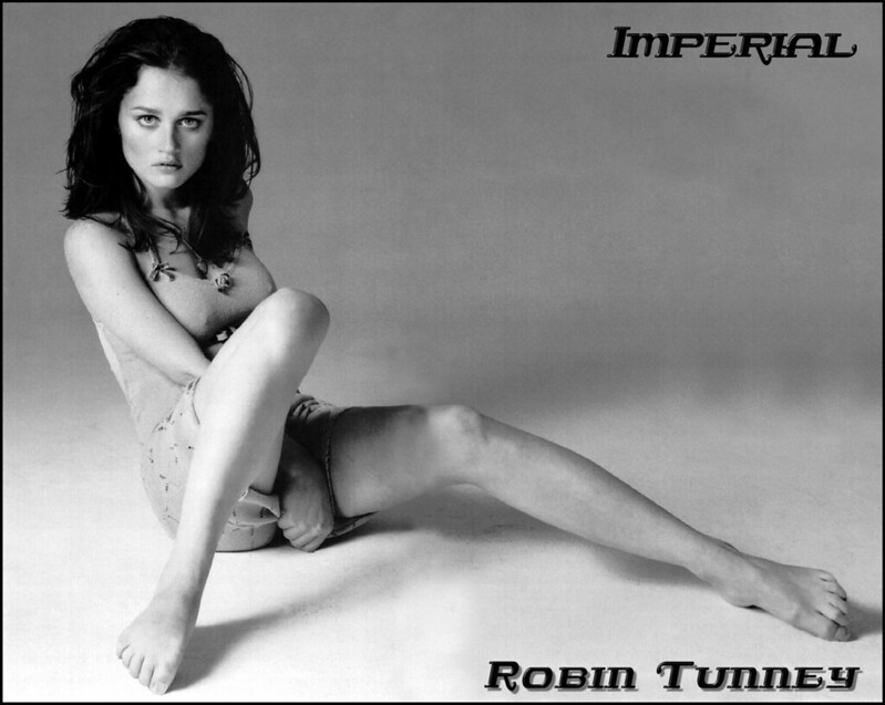 betty susan franks recommends Robin Tunney Nude