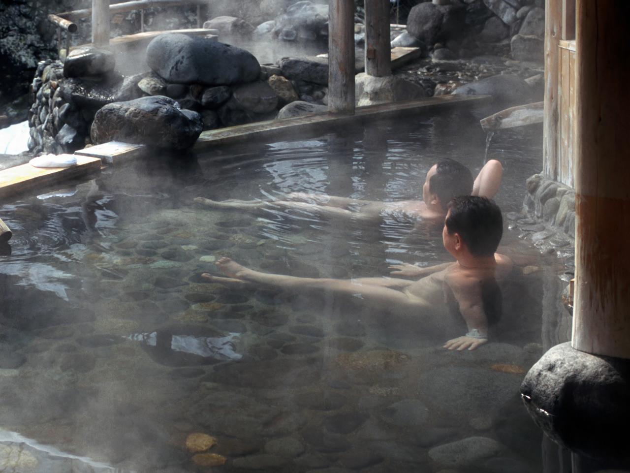 alex ciccarelli recommends Japanese Hot Springs Nude