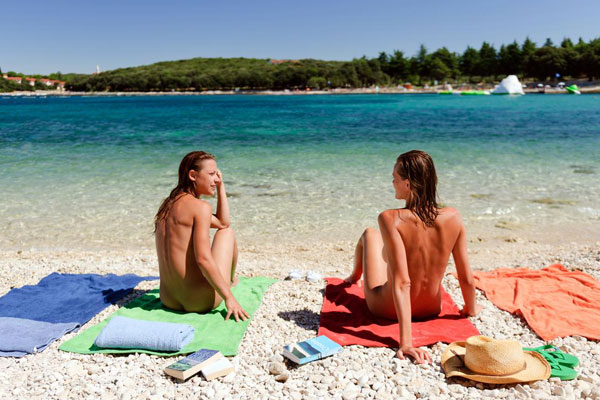 andy burness recommends nude beach croatia pic