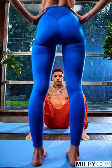 ahmad wael kanaan recommends milf yoga pic