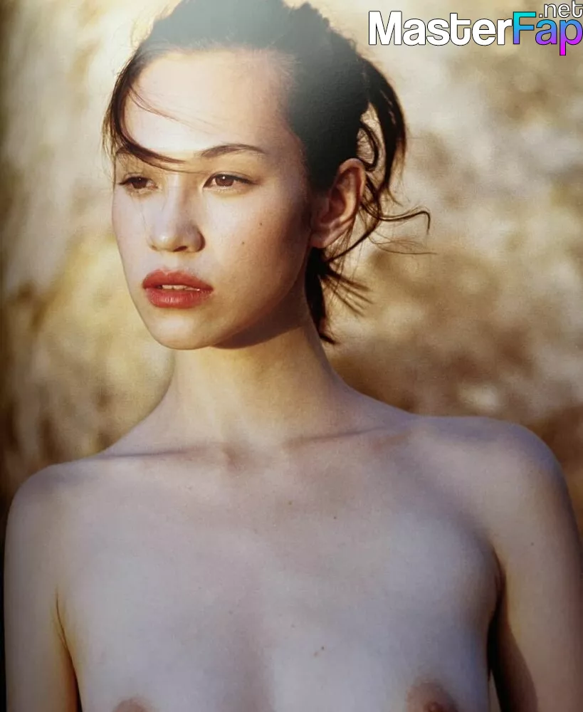 Kiko Mizuhara Nude nemesis chan