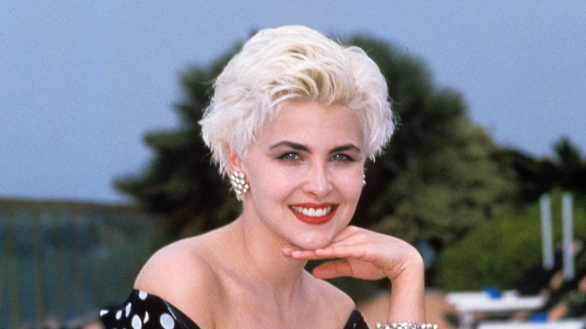 sherilyn fenn two moon junction