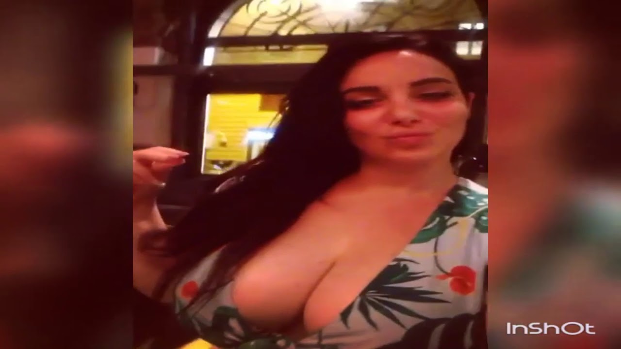 denny luke recommends Huge Boobs Selfies