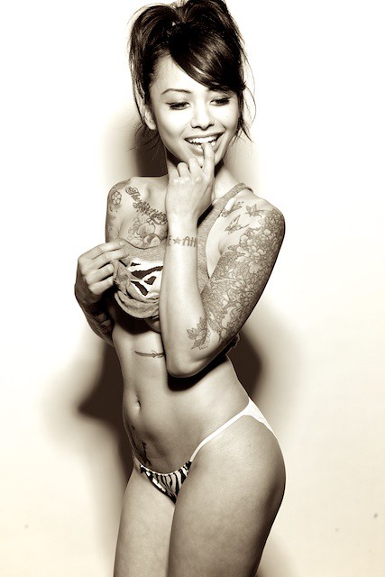 levy tran hot