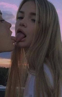 aaron debord add photo tana mongeau lesbian