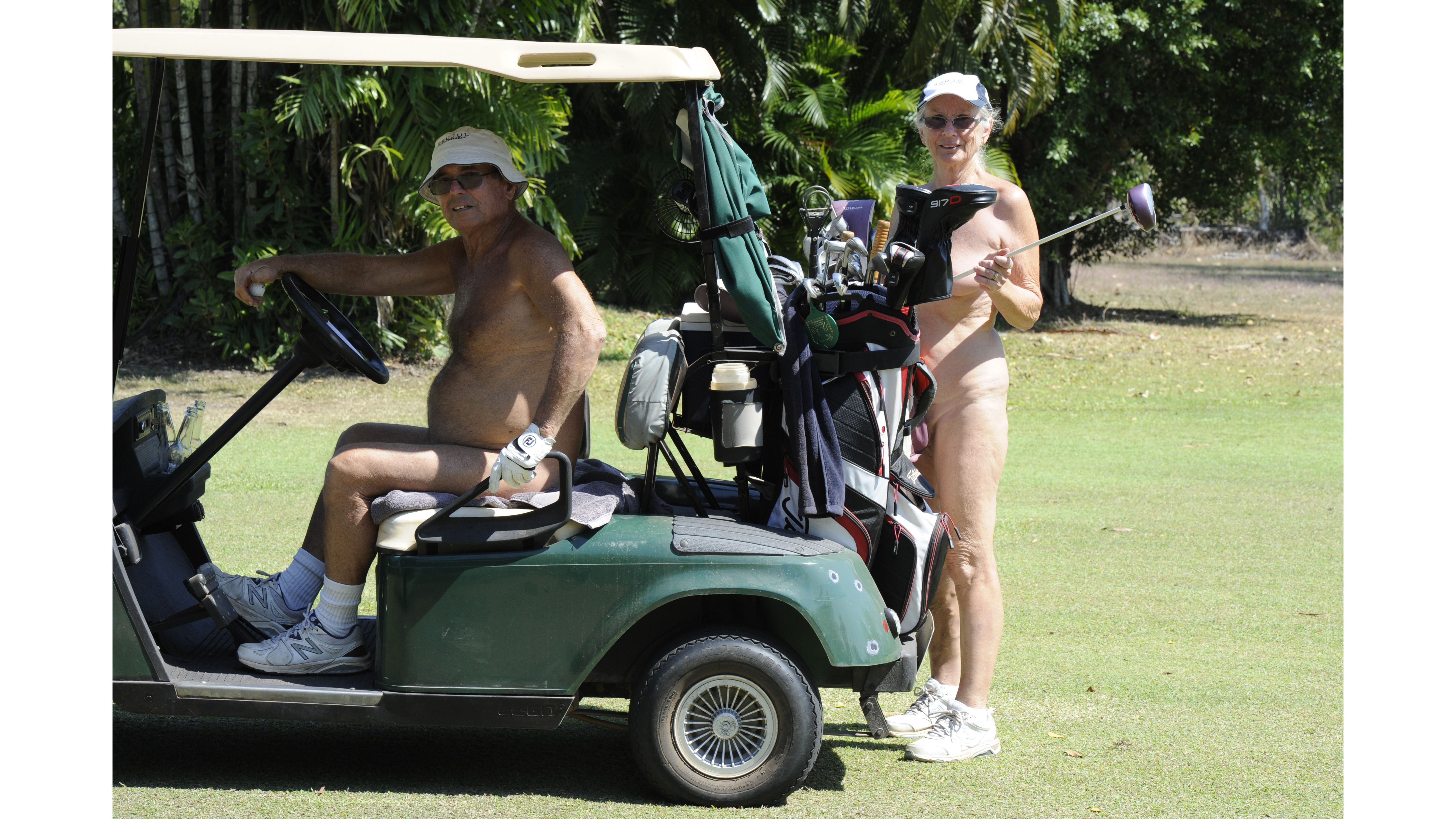 blades recommends Naked Female Golfers