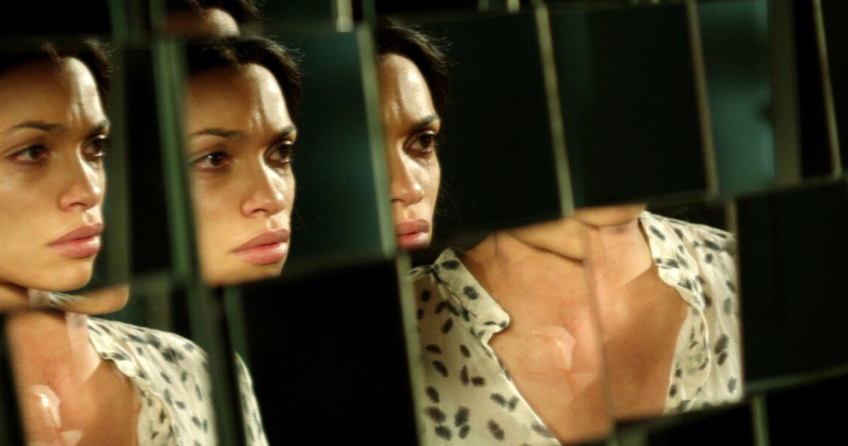 anthoney wilson recommends rosario dawson scene pic