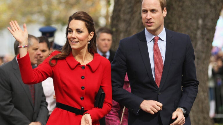 andile thwala add photo kate middleton up skirt