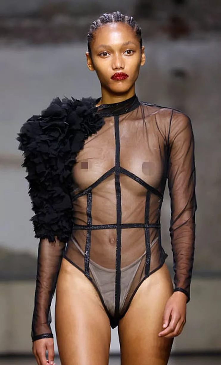 chris worthy recommends Nudes On The Runway