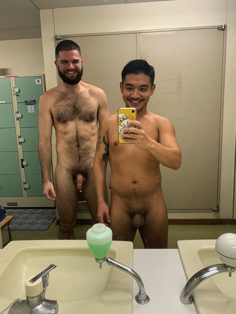 chad faldyn recommends nude guys in locker room pic