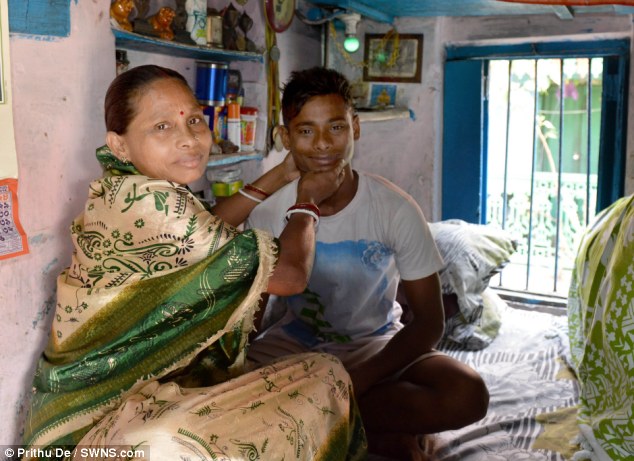 stepmom shares bed with son