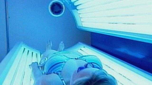 amanda adcox recommends hidden cam in tanning bed pic