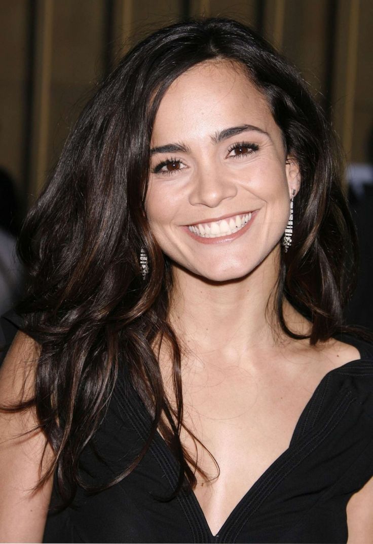 brittney heck recommends Alice Braga Hot