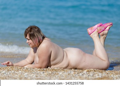 ainsley richards recommends Fat Beach Nude