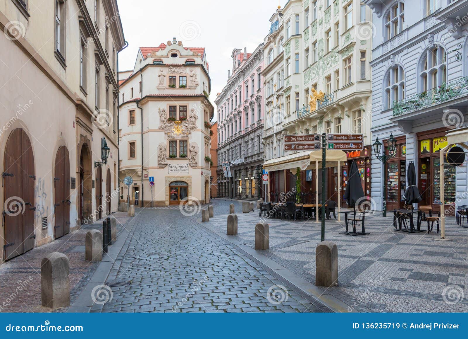 beth felsen recommends Czech Streets 139