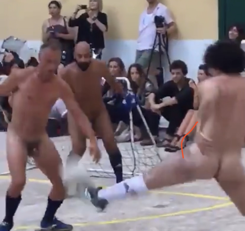 Nude Fotball hot pic