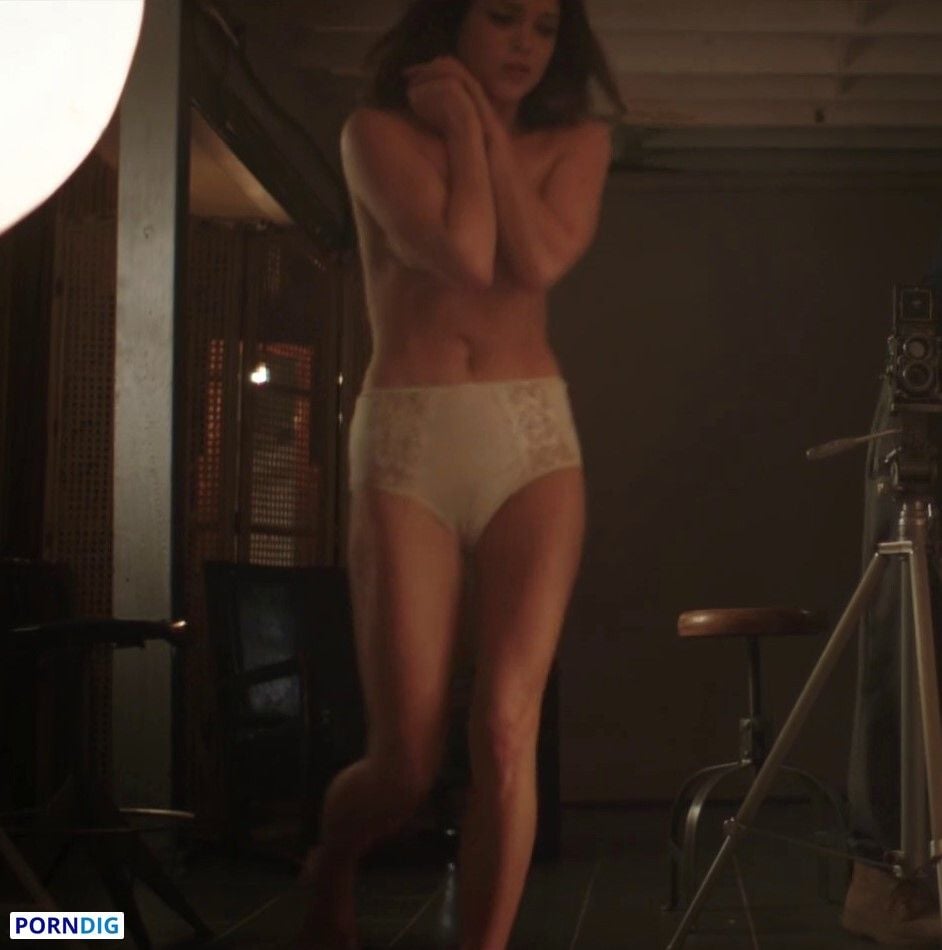 alison bloch recommends Sophie Cookson Nude