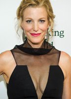 derek isble recommends anna gunn naked pic