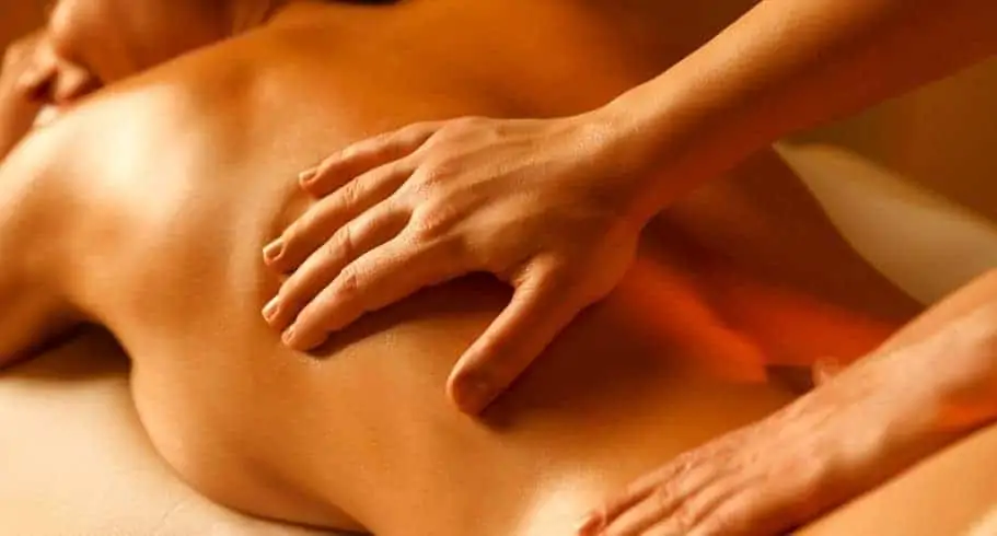 Female Tantric Erotic Massage de mar