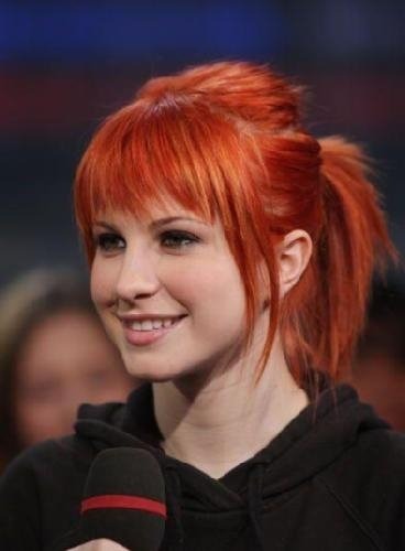 Hayley Williams Titties thighs xxx