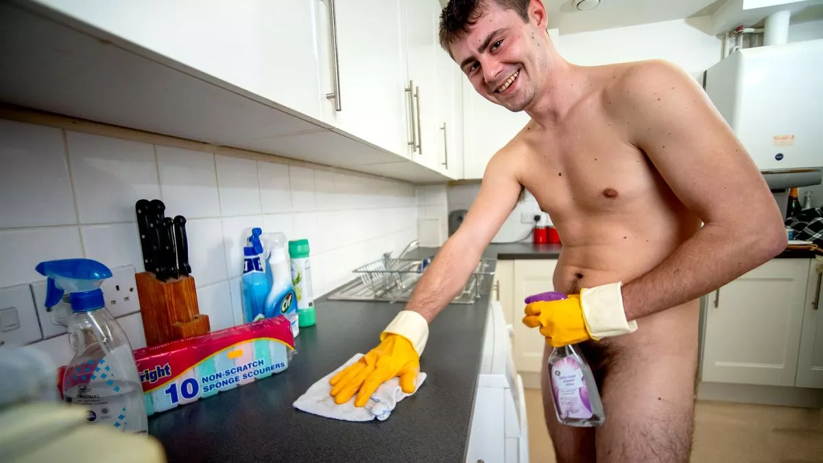 Best of Naked kitchen cleaning