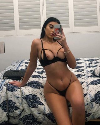 desire blue recommends Naked Latina Selfie