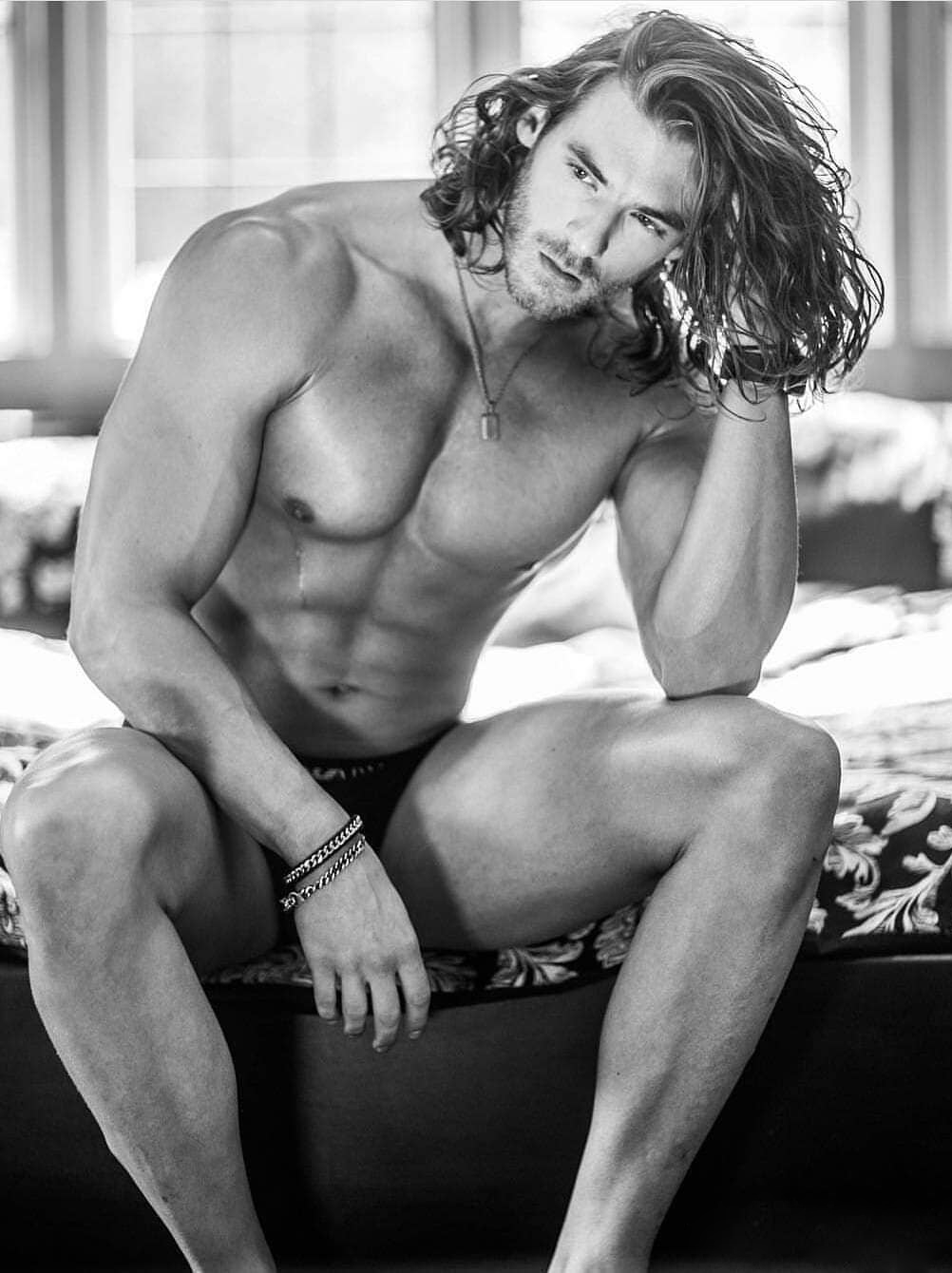 daryl skogstad recommends Sexy Buff Men Naked