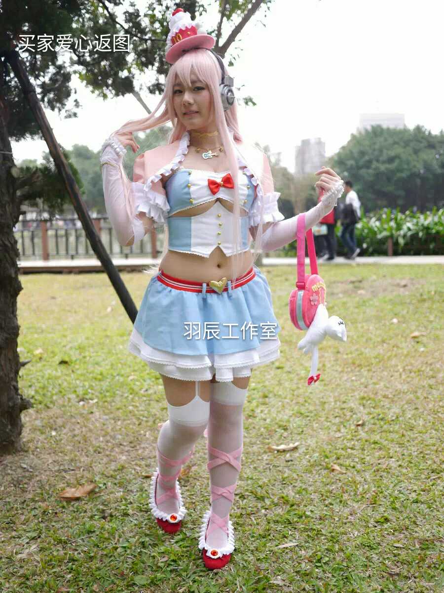 azhar tag eldin share super sonico cosplay photos