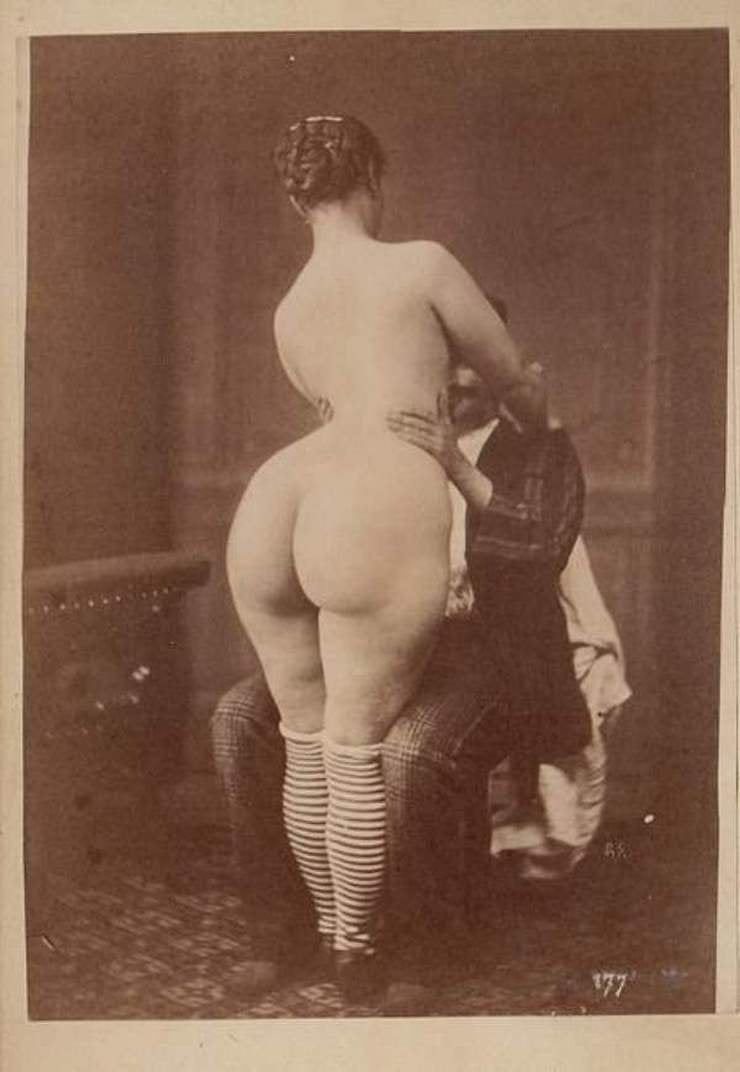 Vintage Pawg hosting ideas